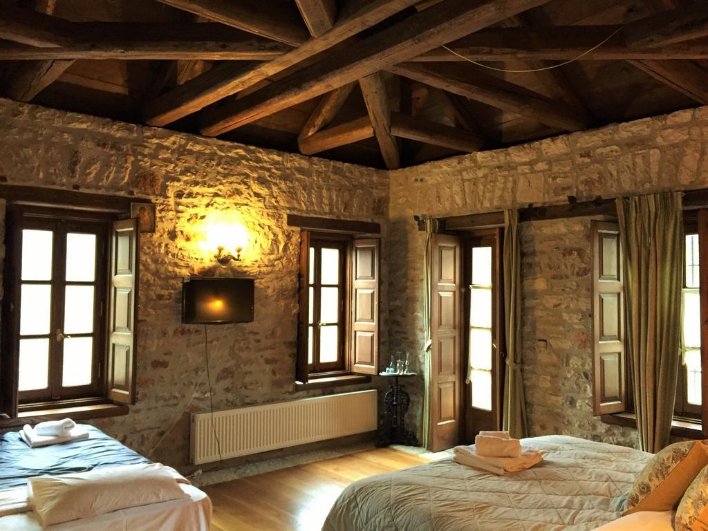 Old Inn Gorianádhes Zewnętrze zdjęcie