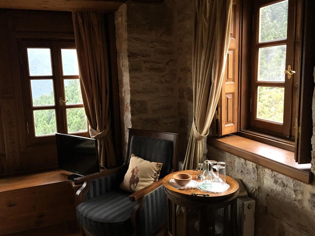 Old Inn Gorianádhes Zewnętrze zdjęcie