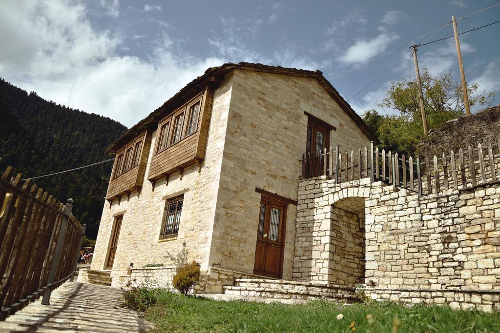 Old Inn Gorianádhes Zewnętrze zdjęcie