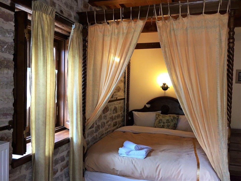 Old Inn Gorianádhes Zewnętrze zdjęcie